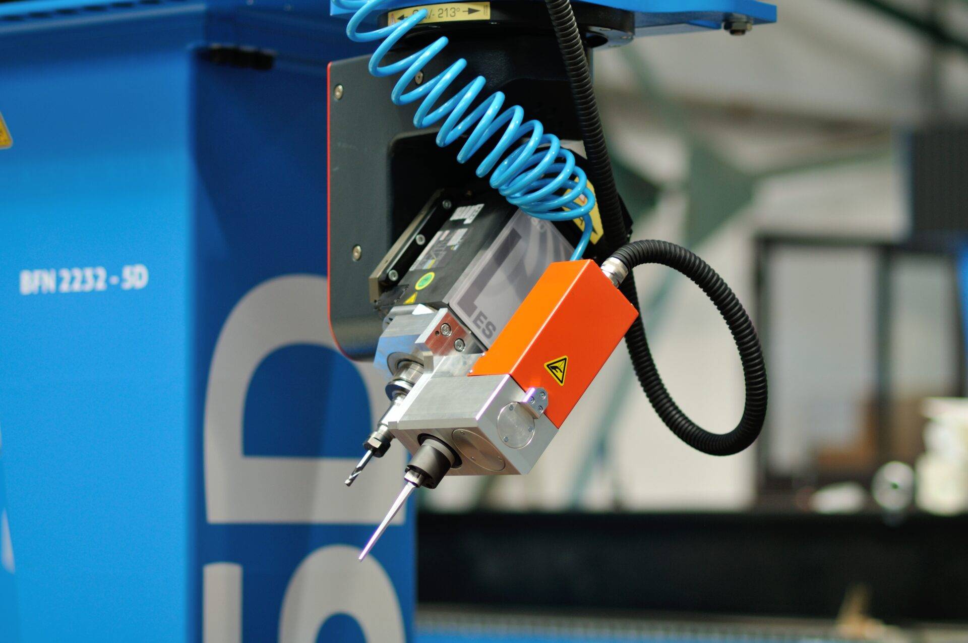 5 axis CNC knife